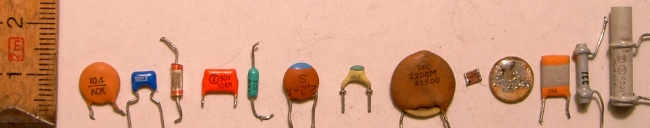 File:Ceramic capacitors.jpg
